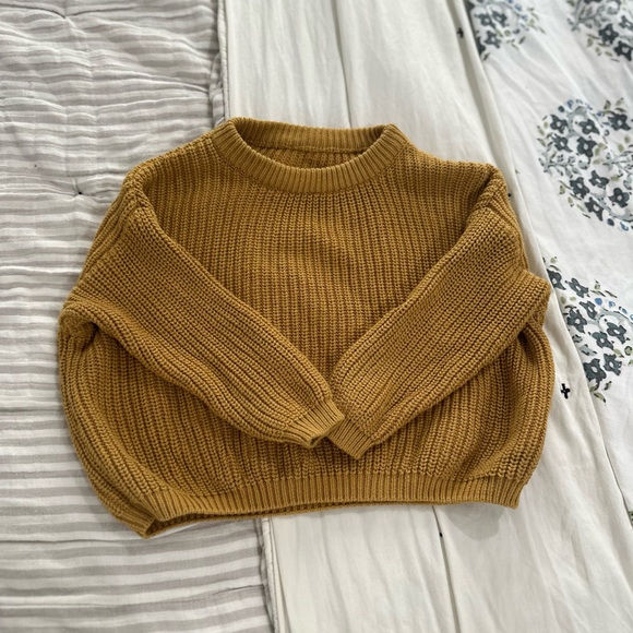 Organic Knit Wide Fit Toddlee Sweater | Beautiful Golden Color | Size 2T - Picture 3 of 5